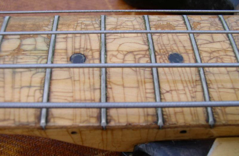 Fender Precision Bass 1958 Vintage Guitar 7.jpg